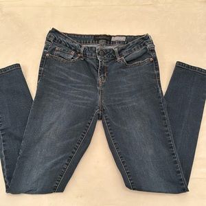 Aeropostale blue Jegging NYC 5 pockets - back pockets have decoration (mlb)